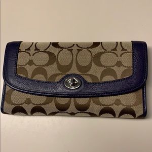 Coach wallet